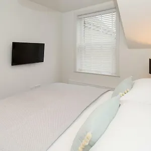 https://franklin-rise.yorkshirehotels.net