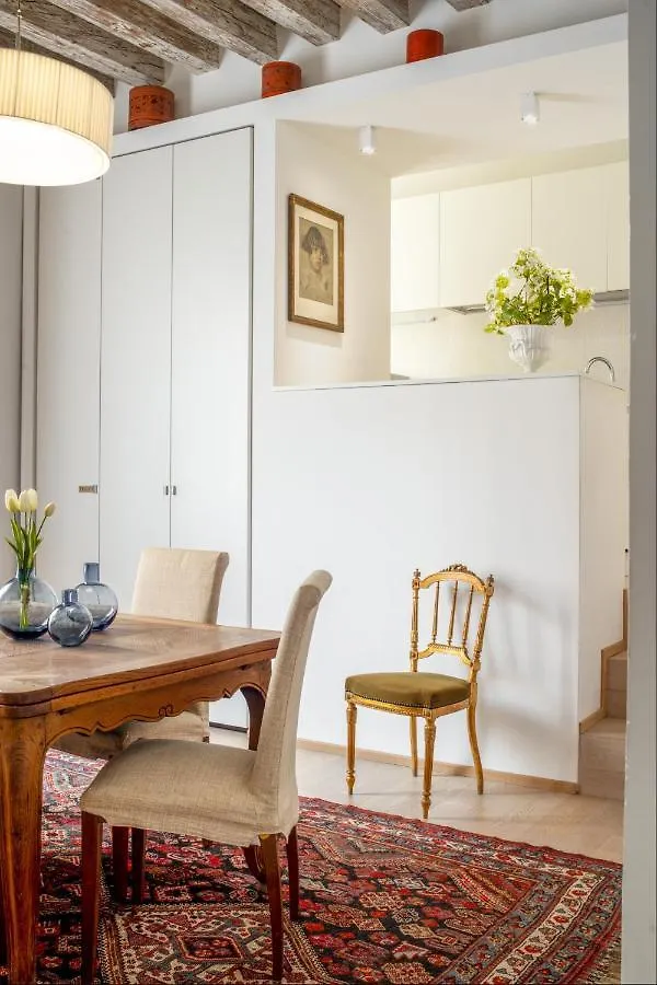 Miracoli Apartment With View On The Canal R&R Venezia 0*,