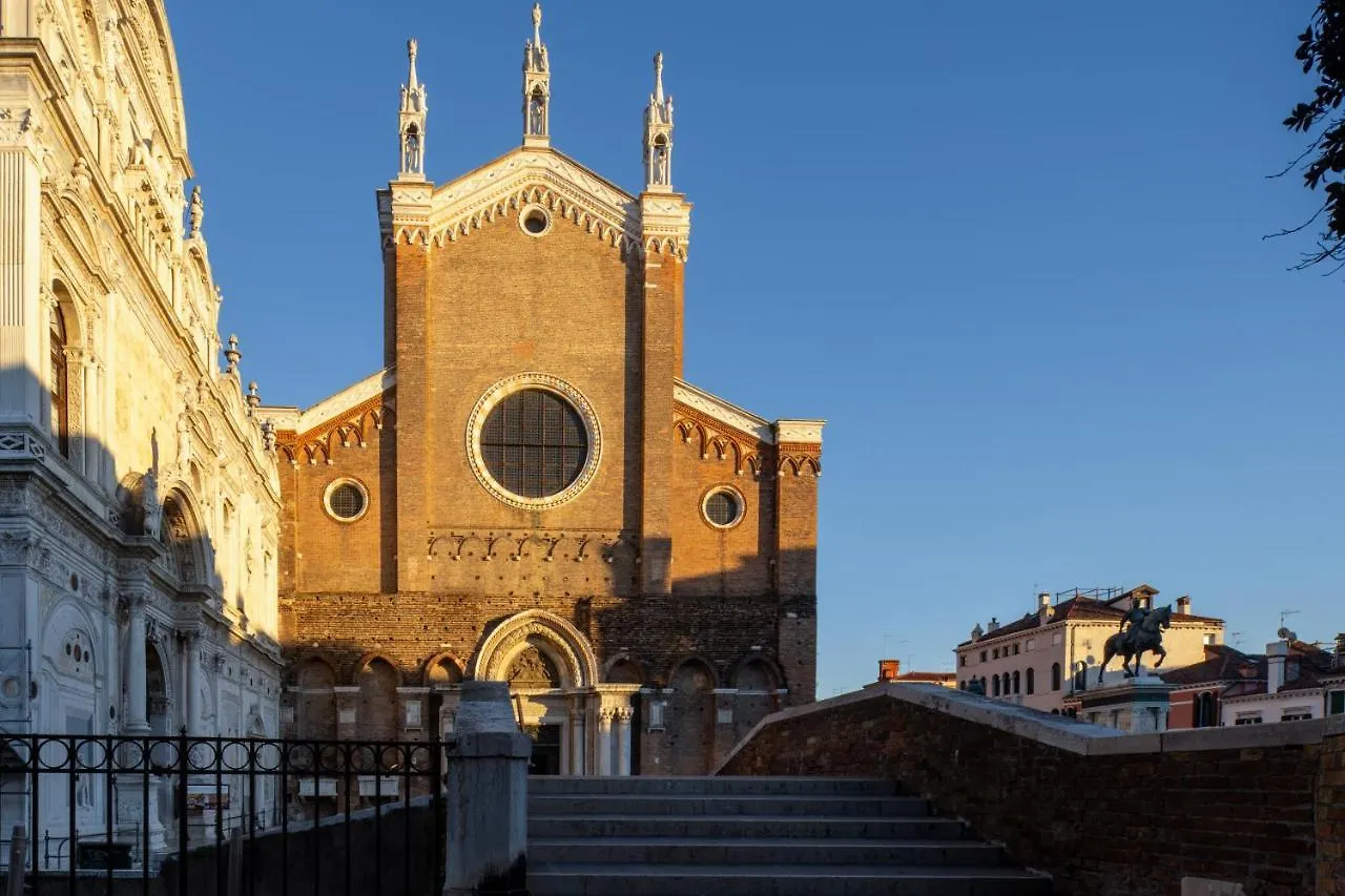 Miracoli Apartment With View On The Canal R&R Venezia